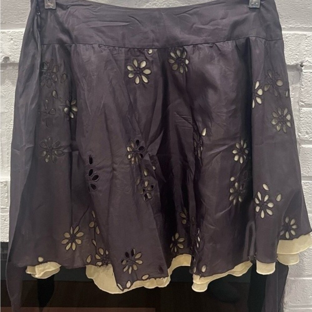 Tara Jarmon Skirt Size S Silk blend Floral Cutouts Lined skirt with tie back - Picture 10 of 11